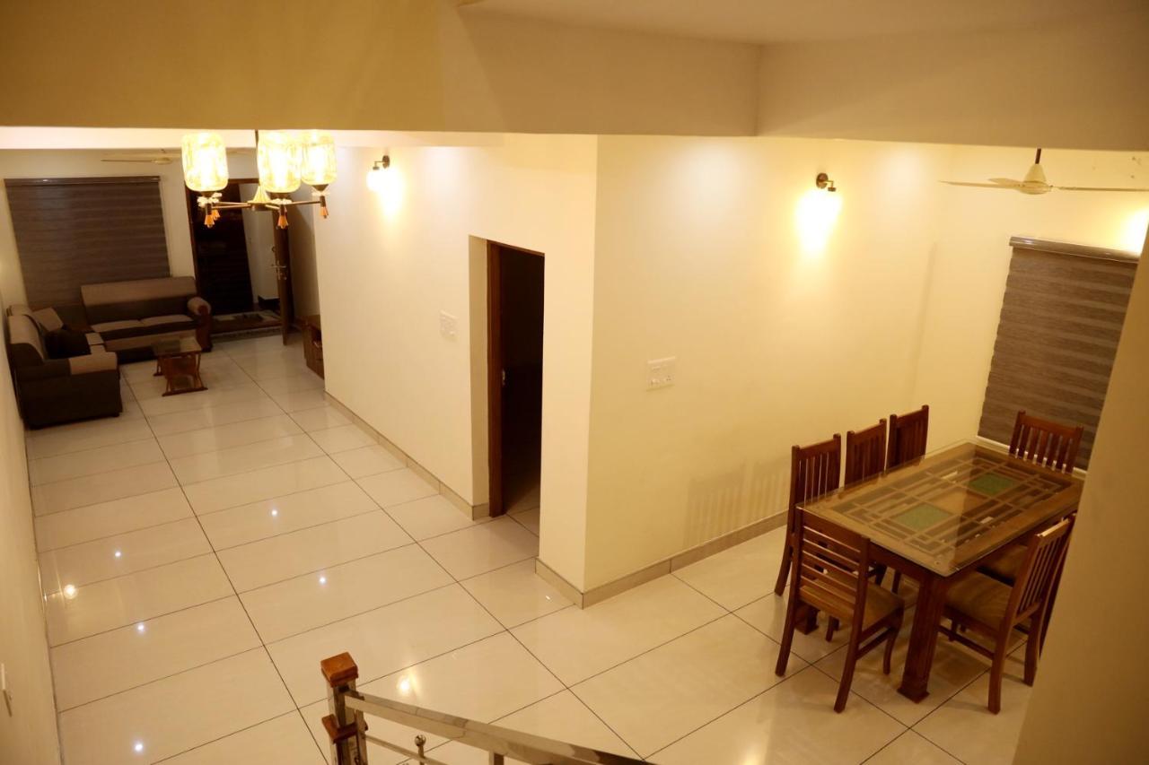 Clover Home Tiruvalla Dış mekan fotoğraf