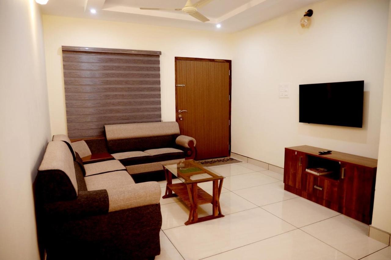 Clover Home Tiruvalla Dış mekan fotoğraf